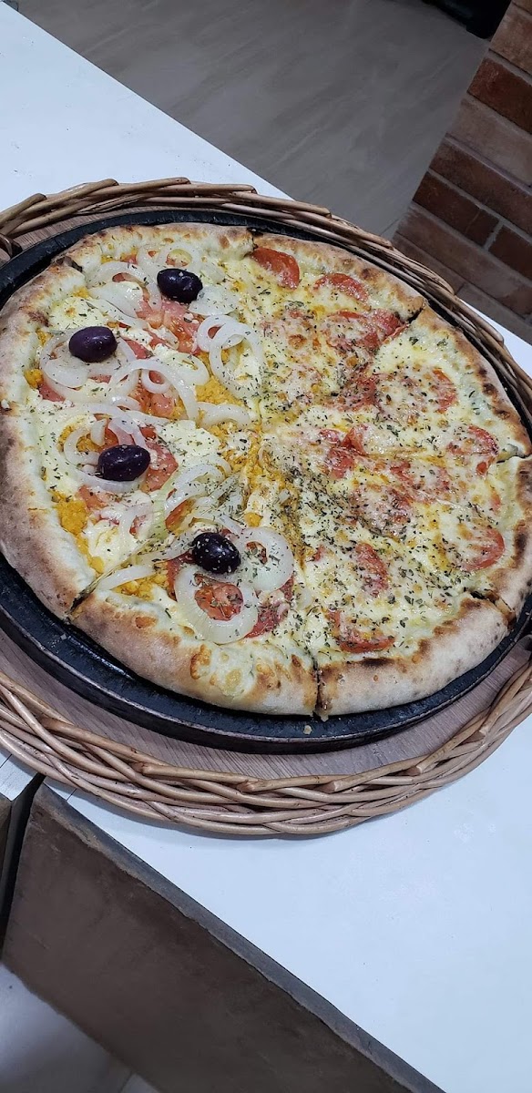 Napoli Pizzaria Itajubá Photos 9
