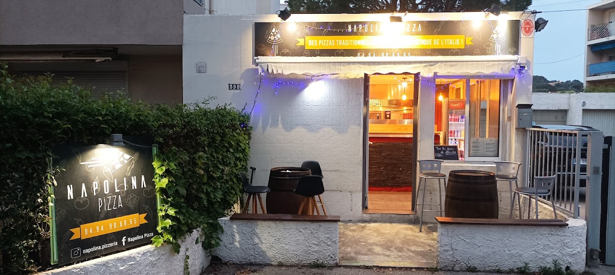 Napolina Pizza ***