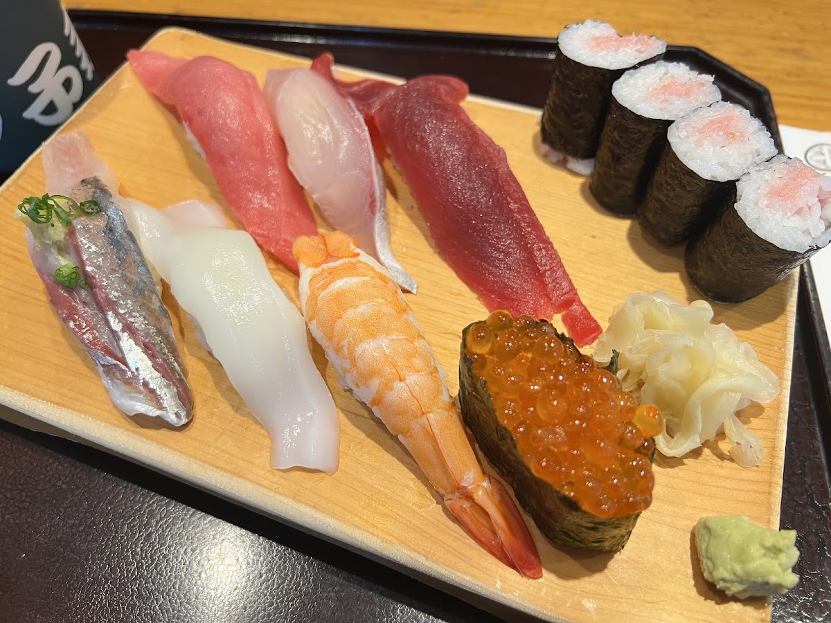 Narita Edokko Sushi Sandōhonten Photos 2