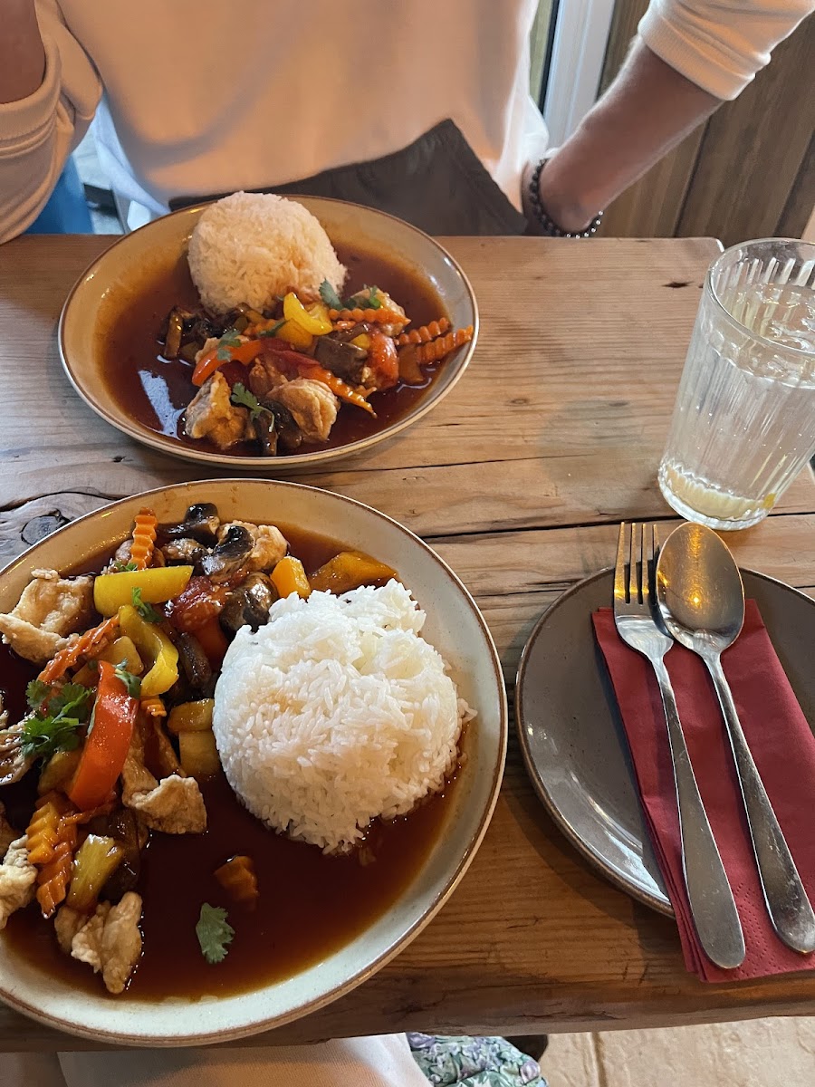 Na's Bar And Galley Photos 9