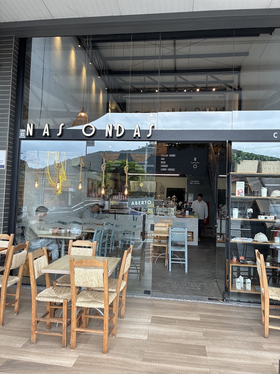 Nas Ondas Café