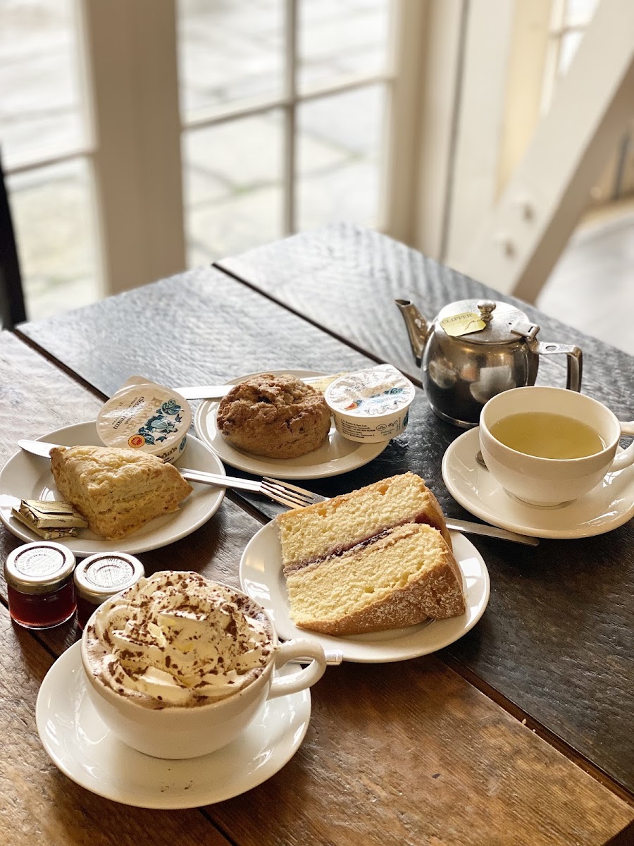 National Trust Tea Room Bodiam Castle Photos 9