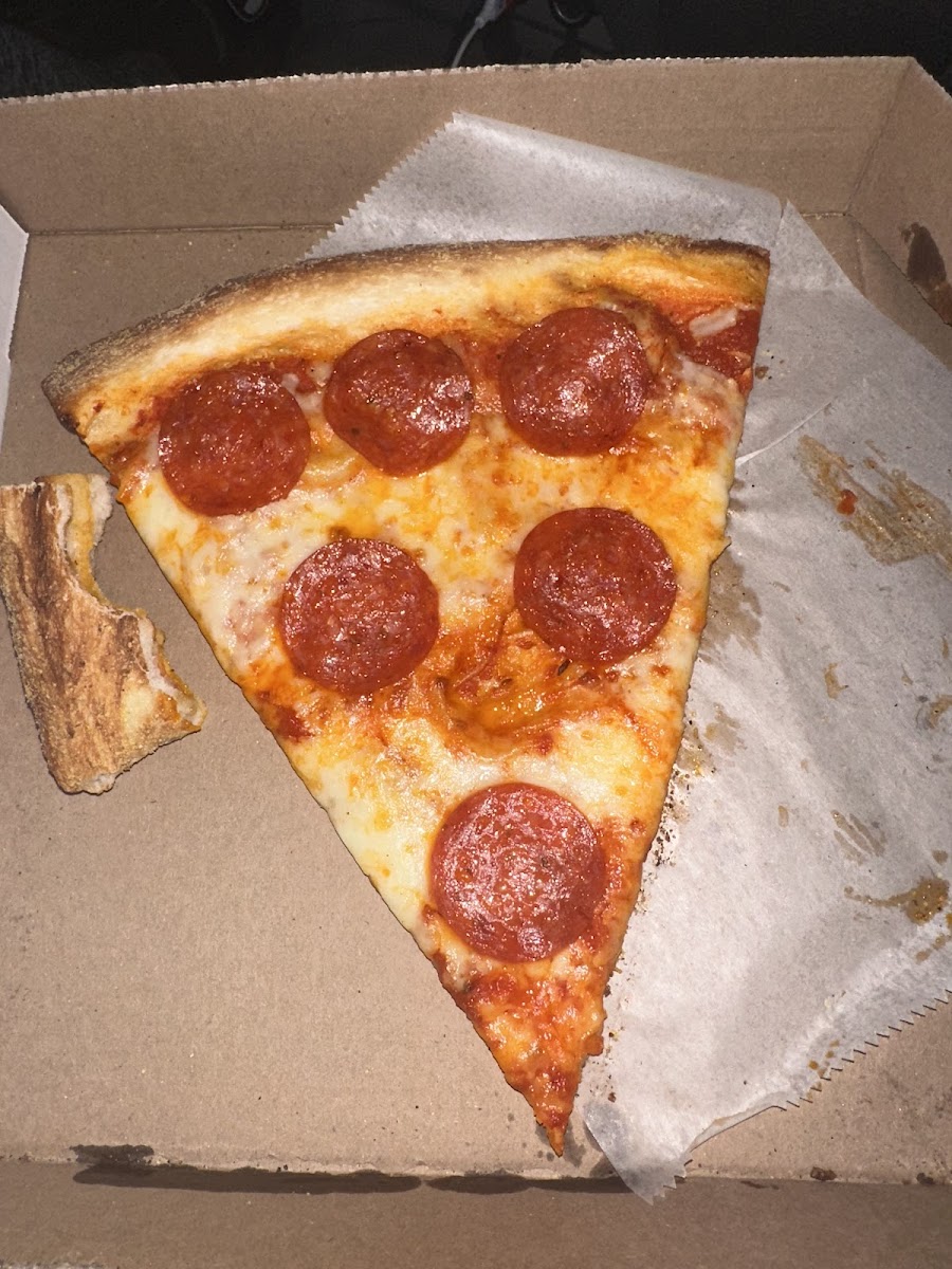 Nico's Halal Pizzeria & Fried Chicken Photos 2