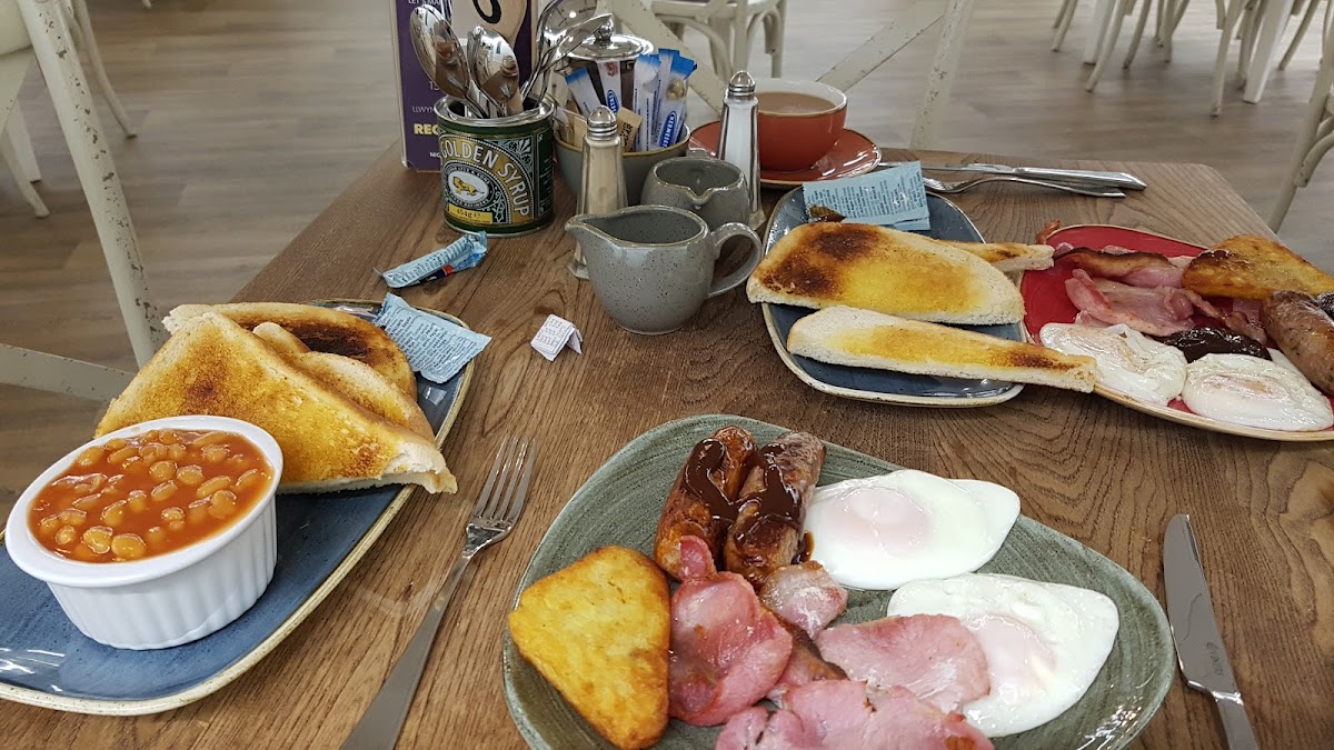 Nightingales Cafe - Regent St Photos 9