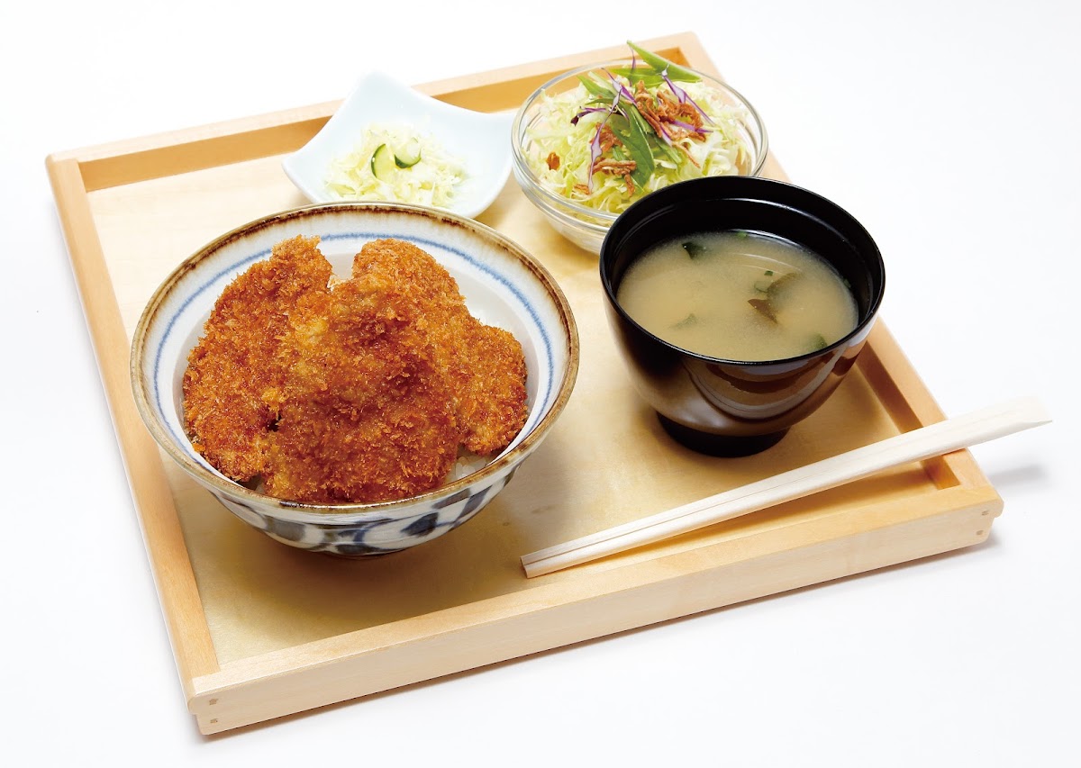 Niigata Katsudon Tarekatsu - Jimbōchō Suzurandōri Store Photos 2