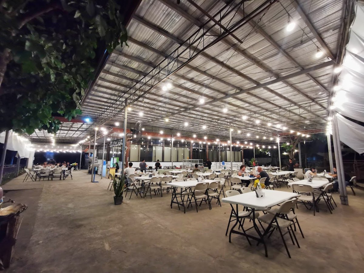 Niza's Bbq House