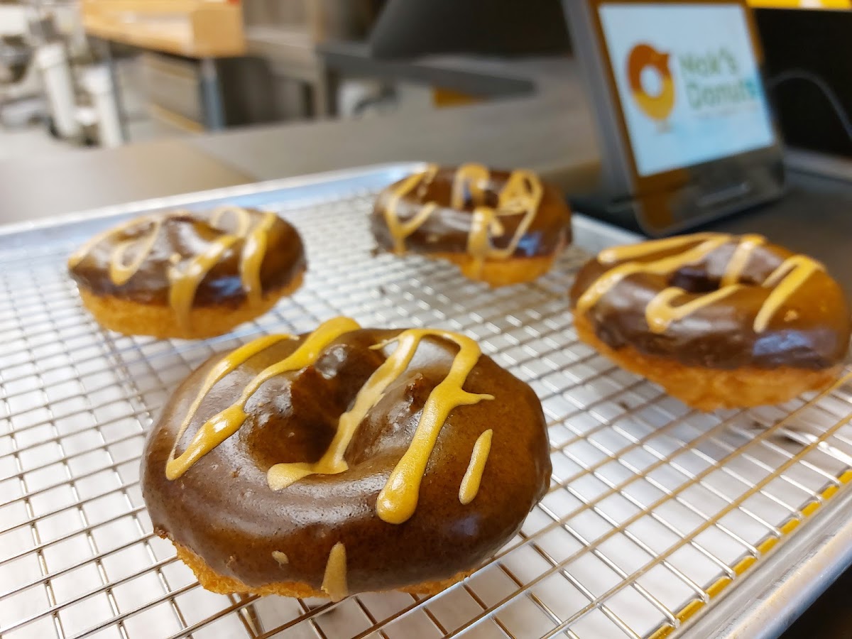 Nok's Donuts Photos 2