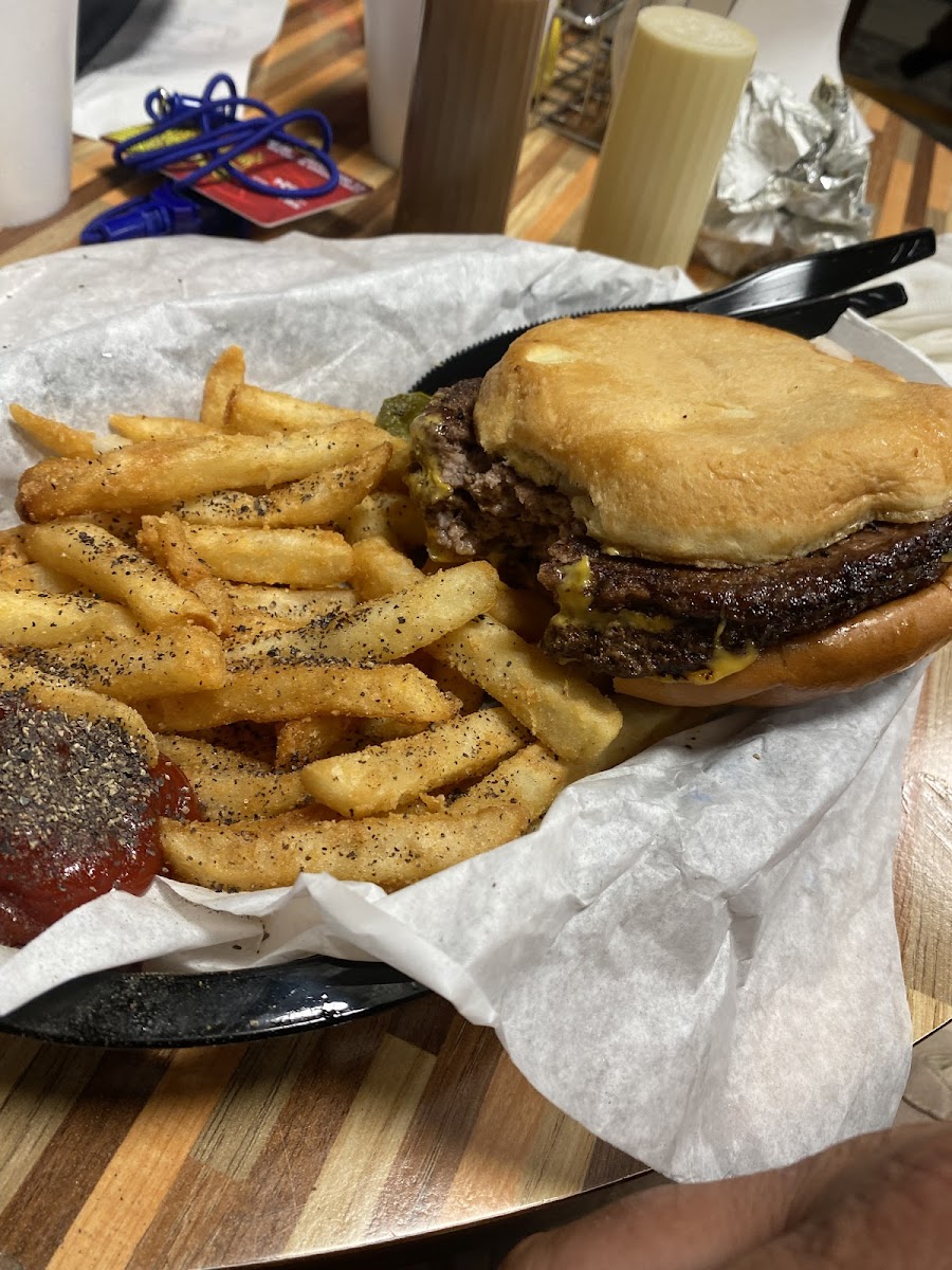 Nyc Burgers & Dogs Photos 9