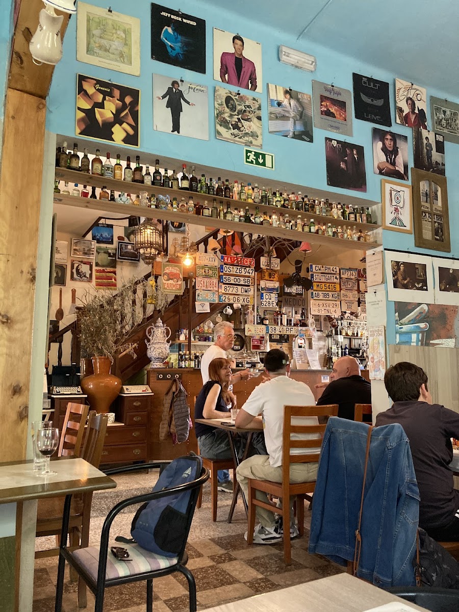 Office - Tapas And Wine Bar Photos 2