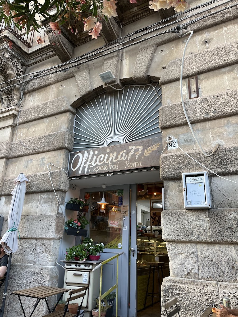 Officina 77