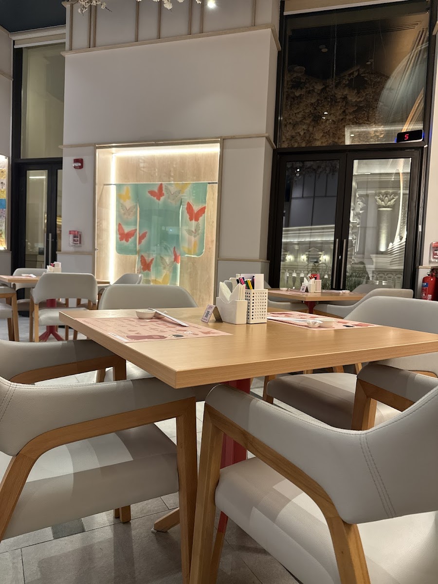 Oishi Sushi - Place Vendôme Mall Photos 2