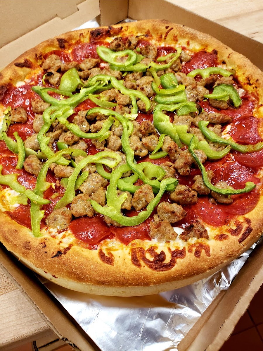 Old Chicago Pizza Delivery & Takeout Photos 9