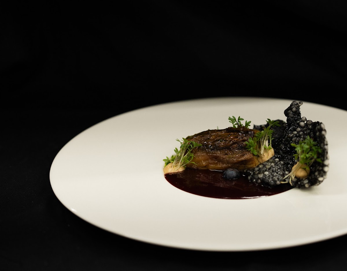 Omnia Plant-Based Restaurant Photos 2