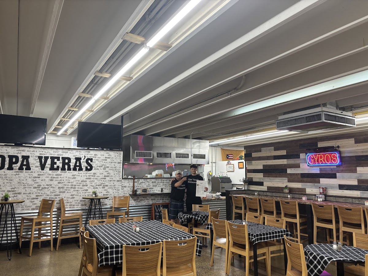 Opa Vera's
