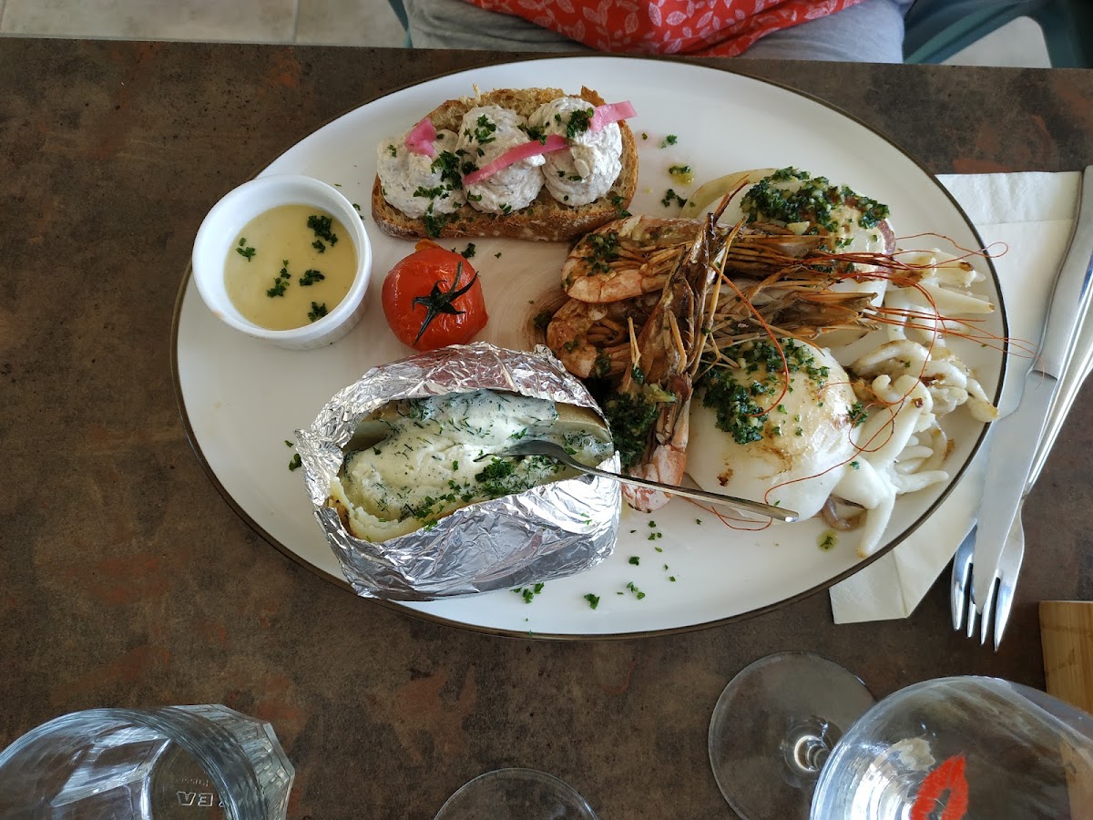 Oscar Café Photos 9