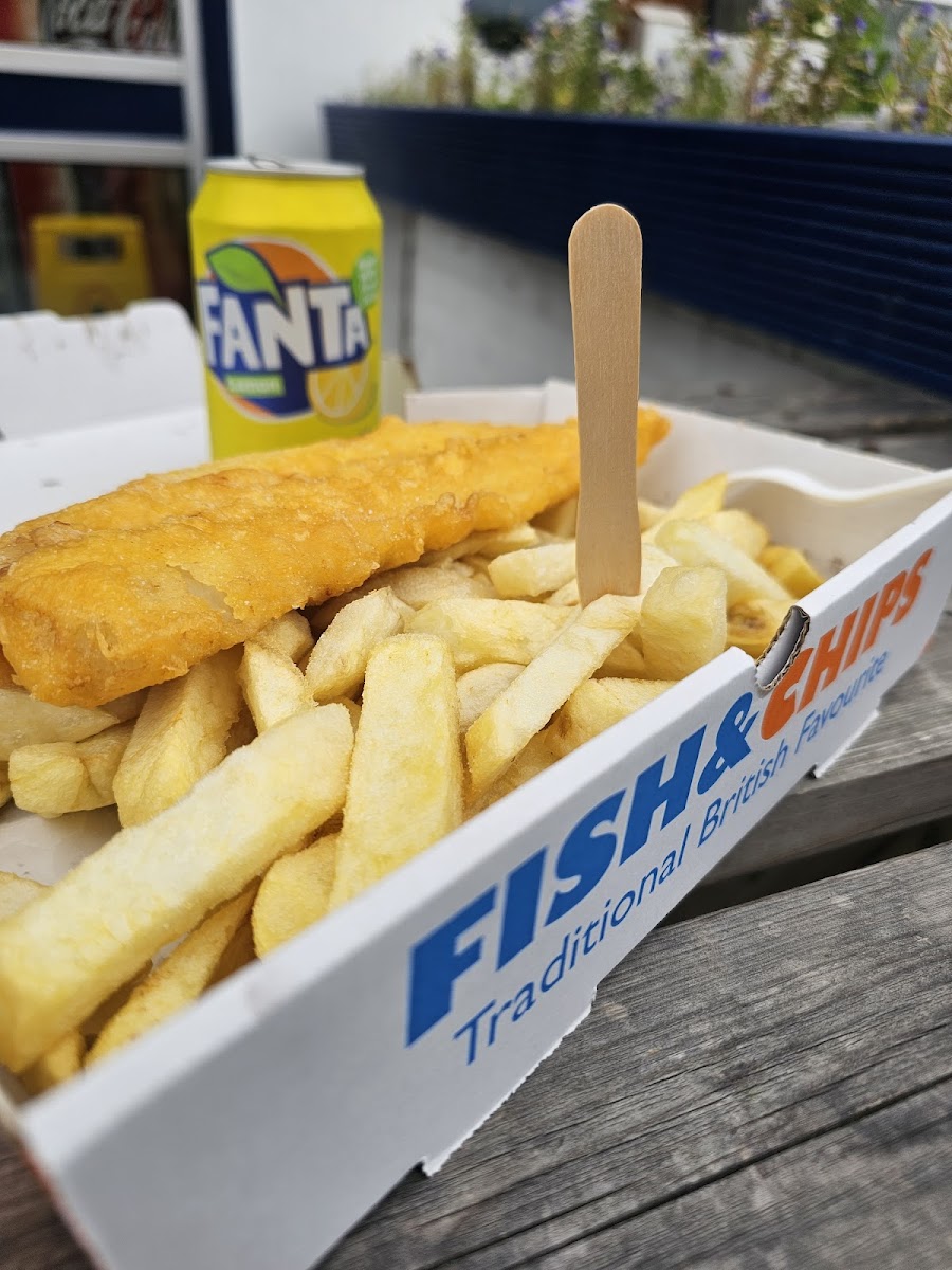 Ossies Fish Bar Photos 2