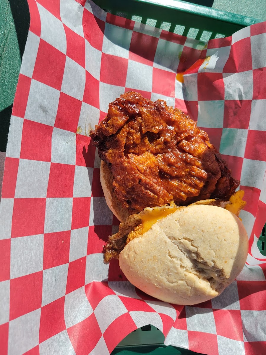Otto's Food Cart Photos 9