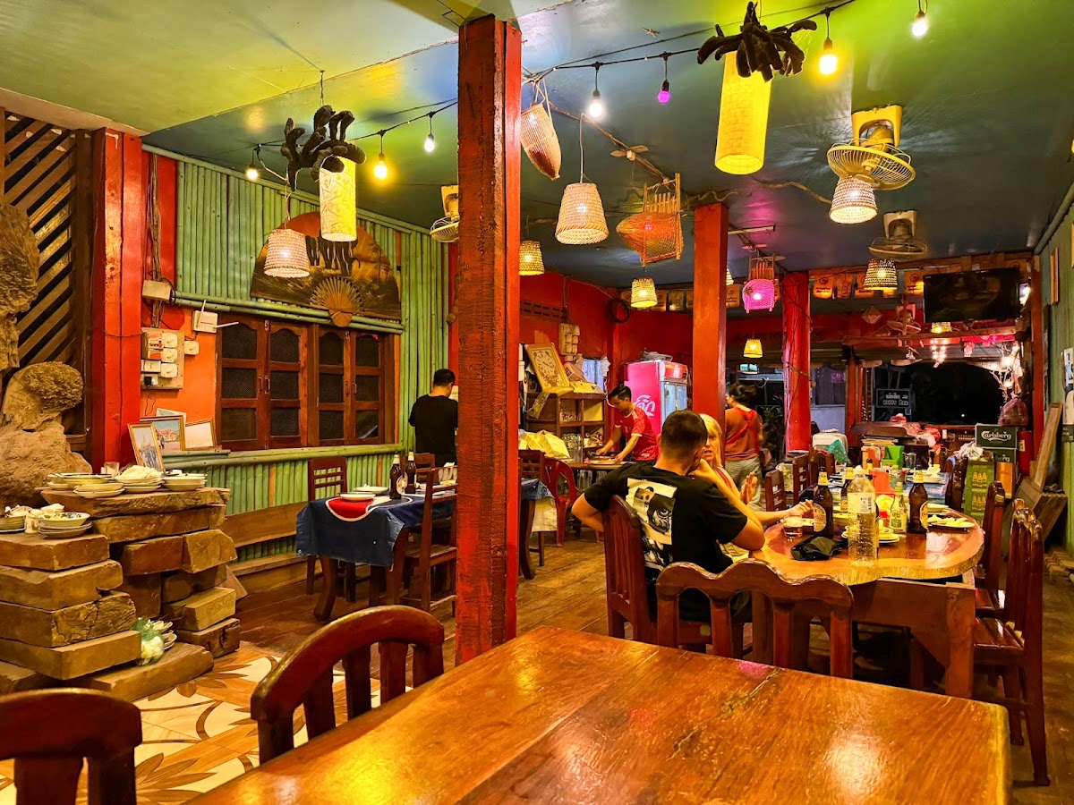 Ounhouan Restaurant