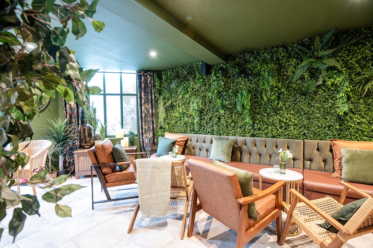 Owen's Kitchen & Bar