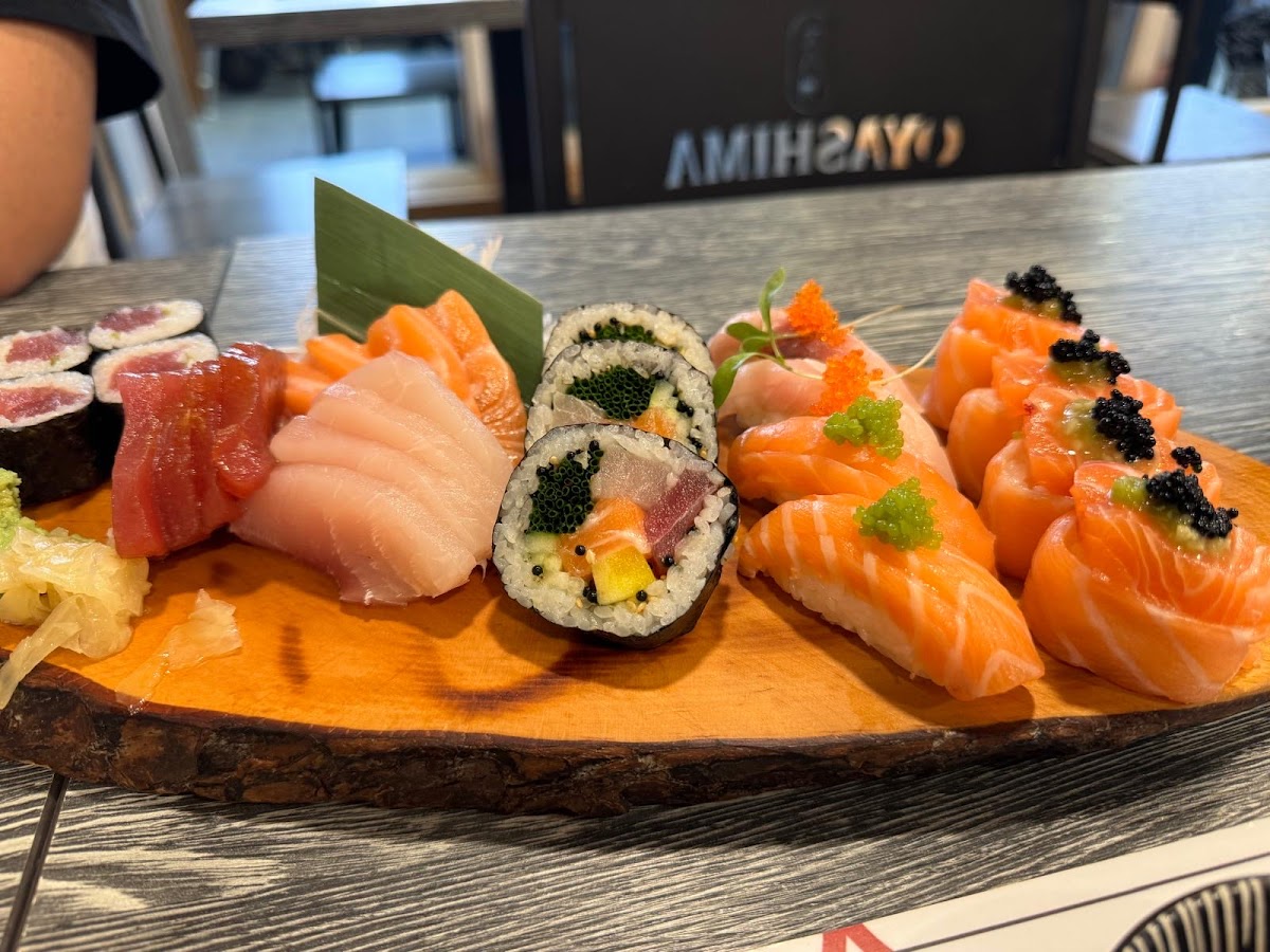 Oyashima Sushi Photos 2