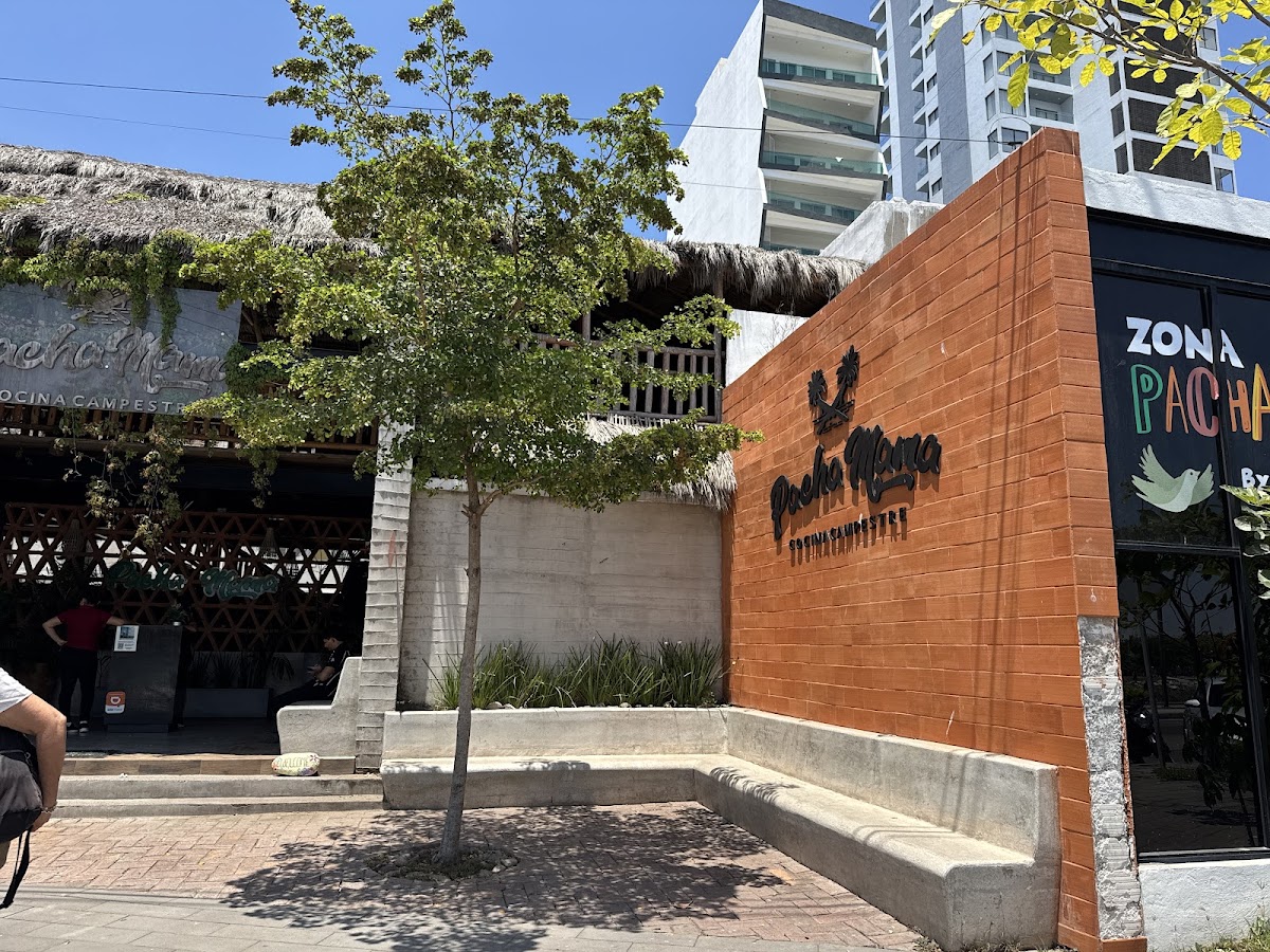 Pacha Mama Parque Central