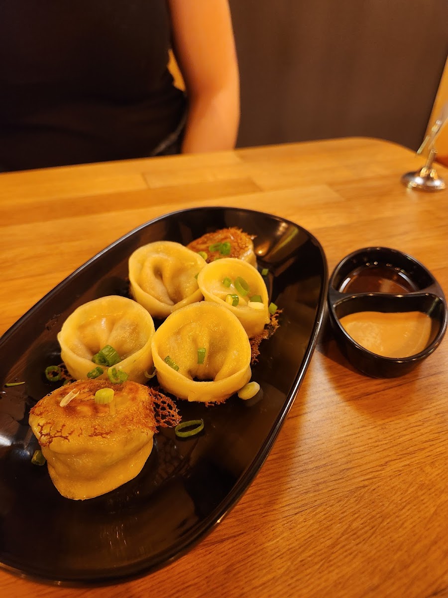 Paitan Ramen And Gyoza House Photos 9