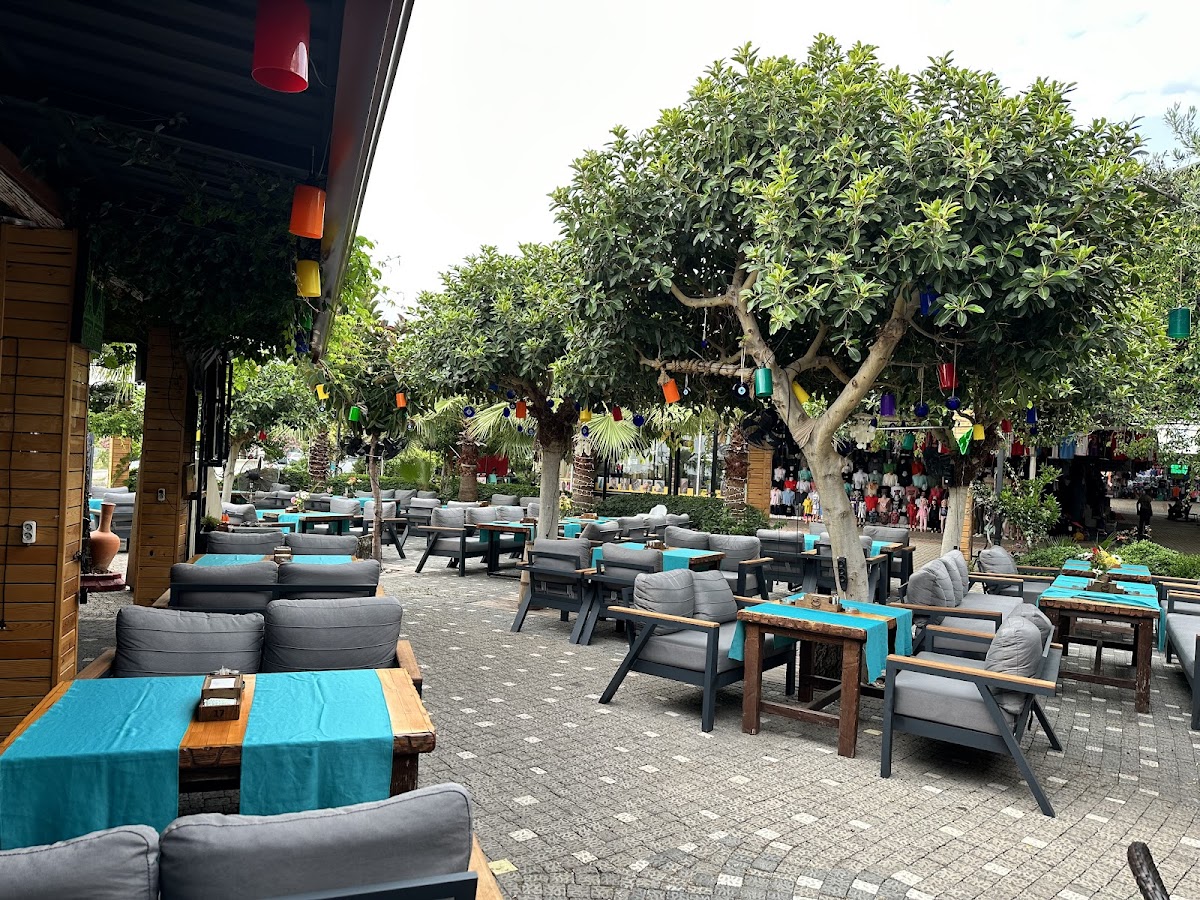 Palm Restaurant