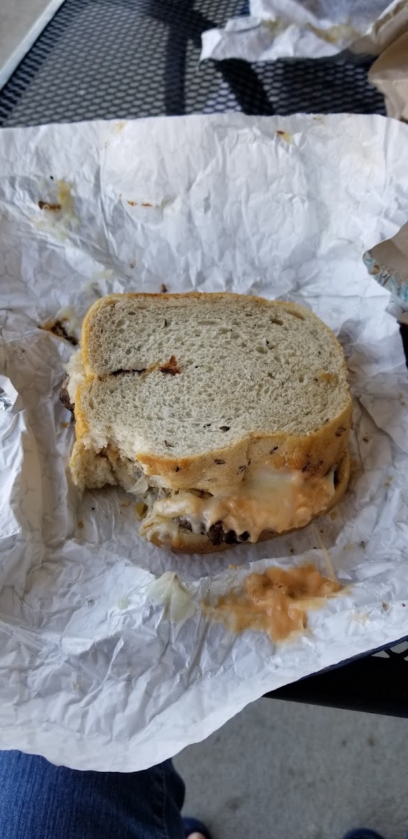 Parcell's Deli & Grille Photos 9