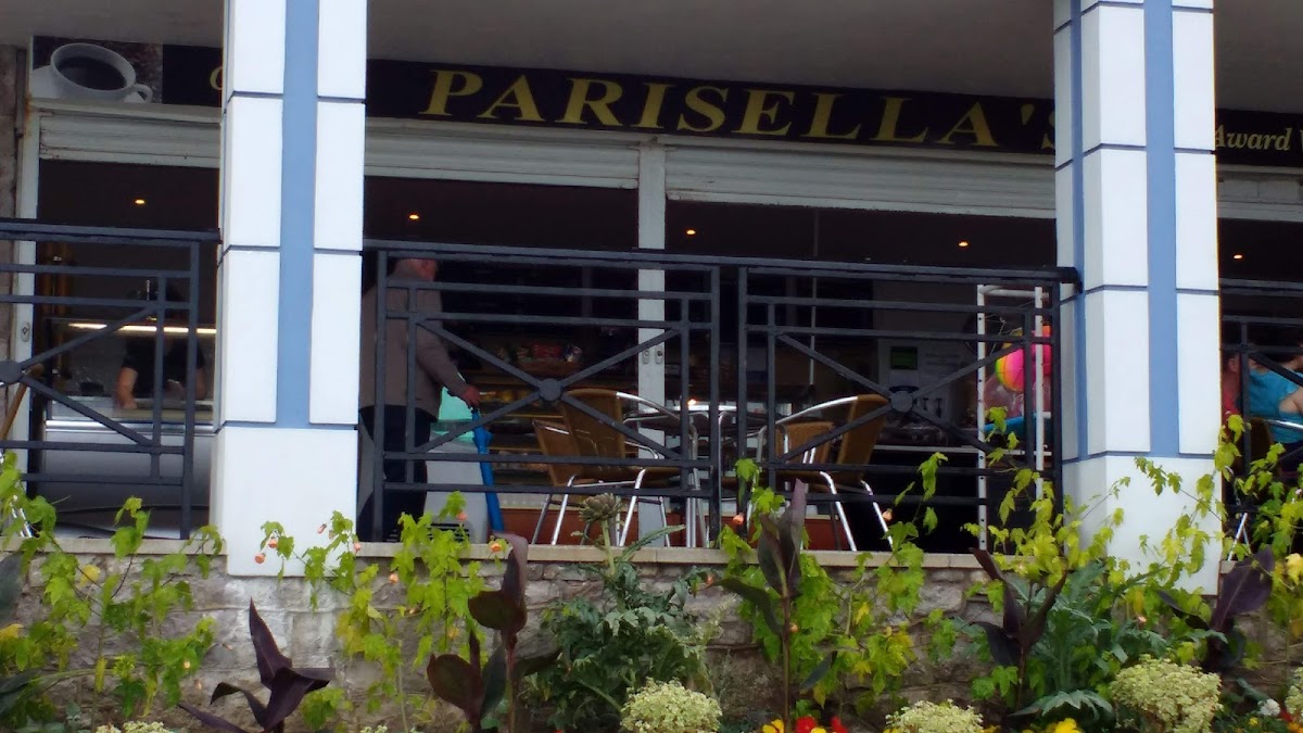 Parisella's Cafeteria