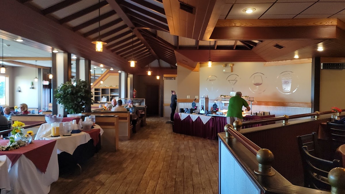 Passage North - The Grill At Evergreen Resort