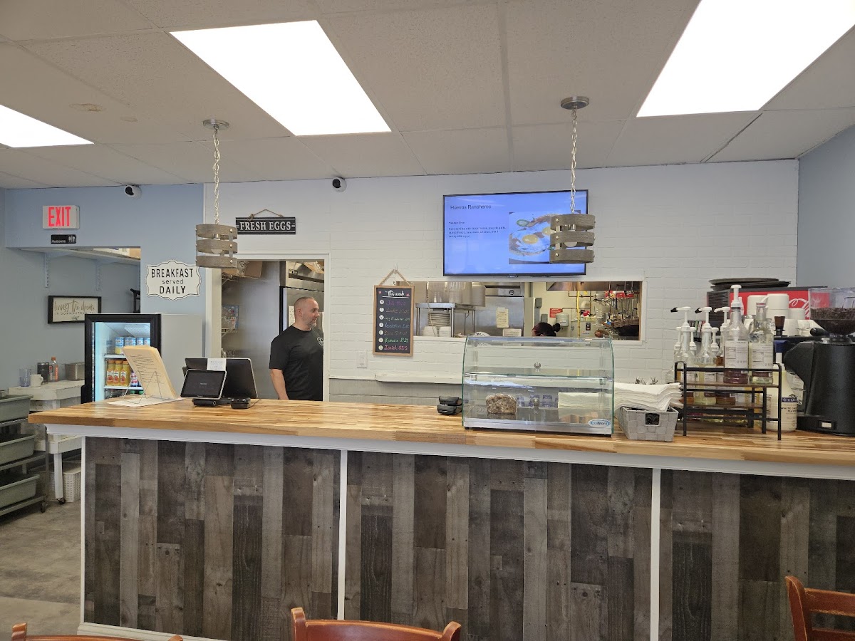 Patty's Place Family Restaurant Photos 2
