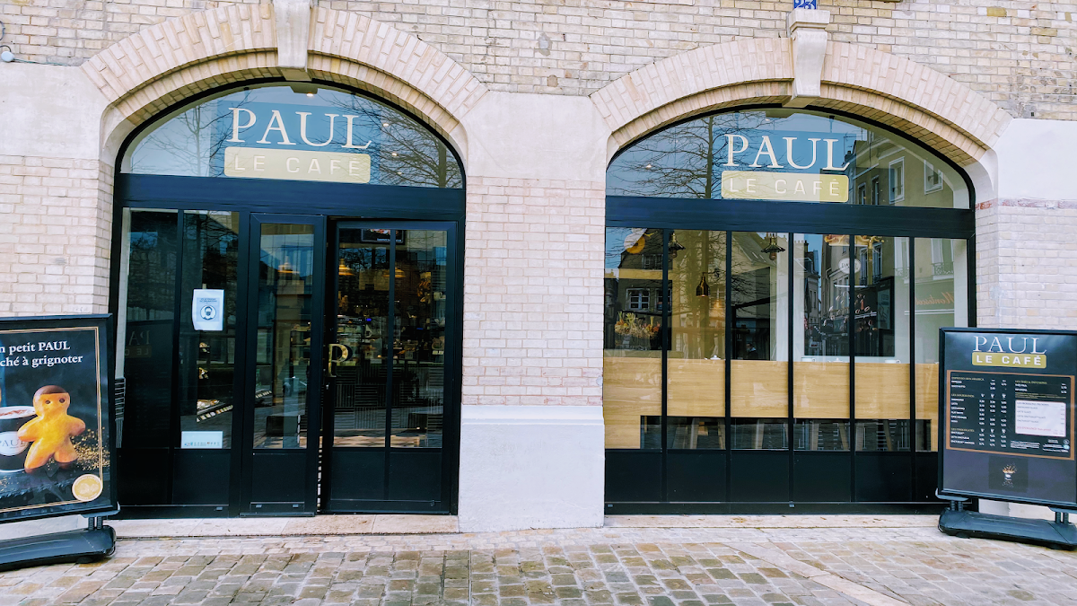 Paul Le Café Photos 2
