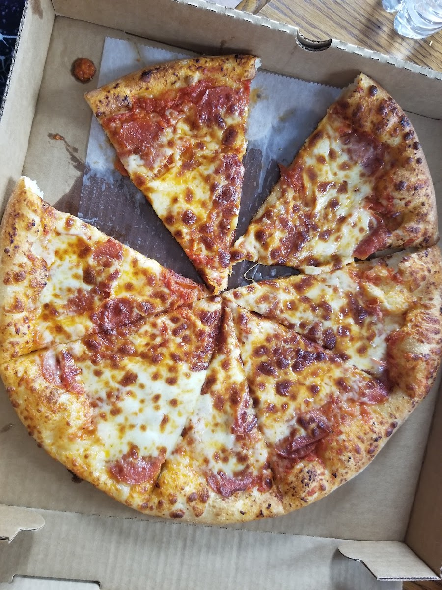 Paulanjo's Pizza Photos 2