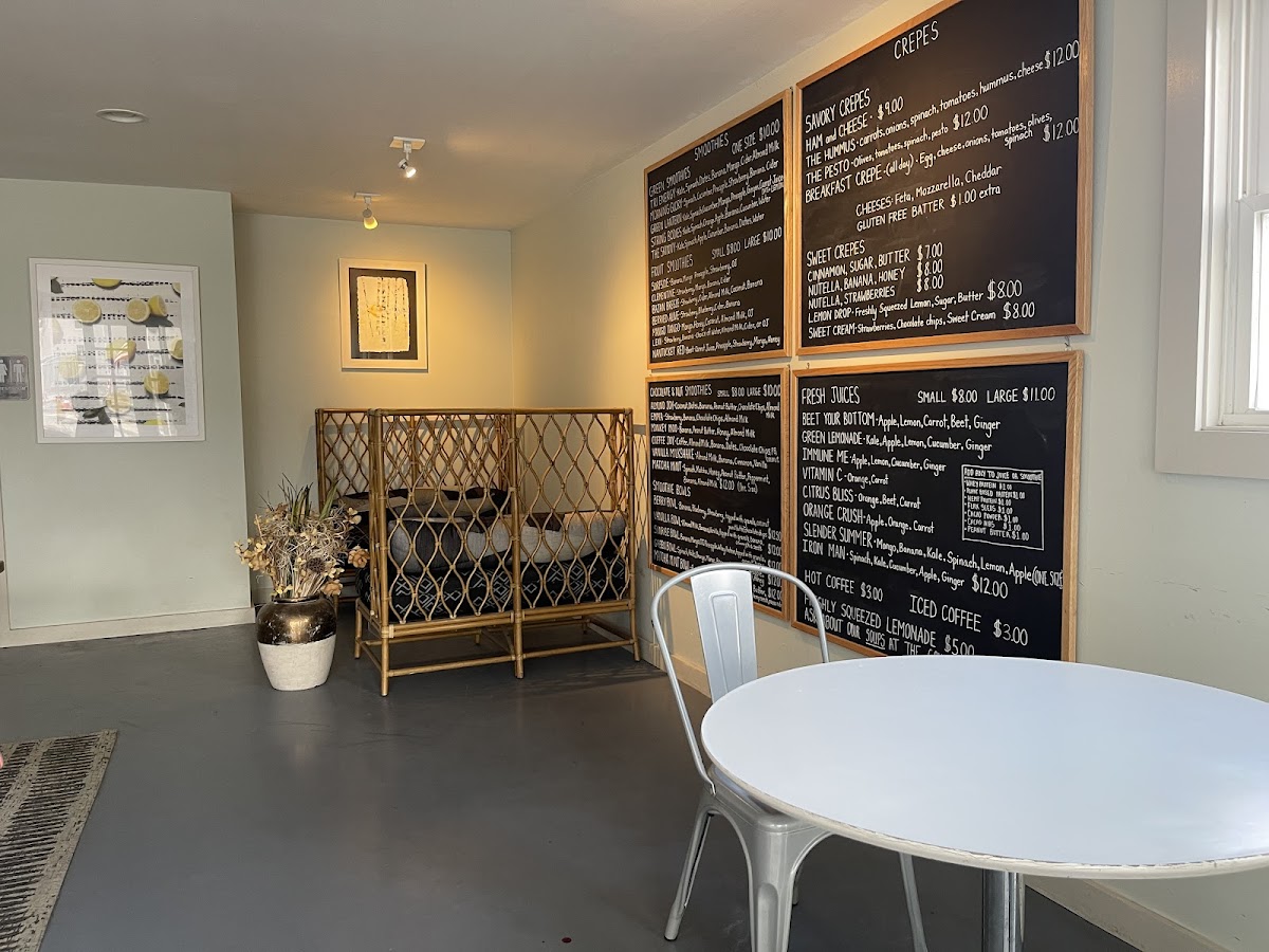 Peachy's Smoothie Cafe