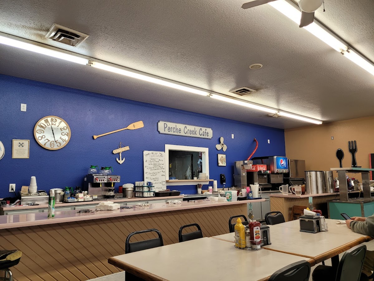 Perche Creek Cafe