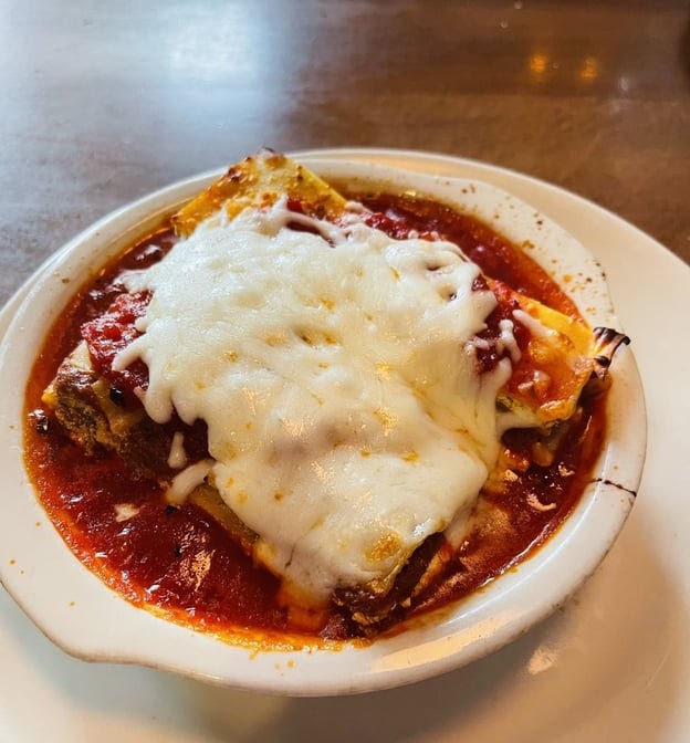 Pero's Pizza & Pasta Photos 9