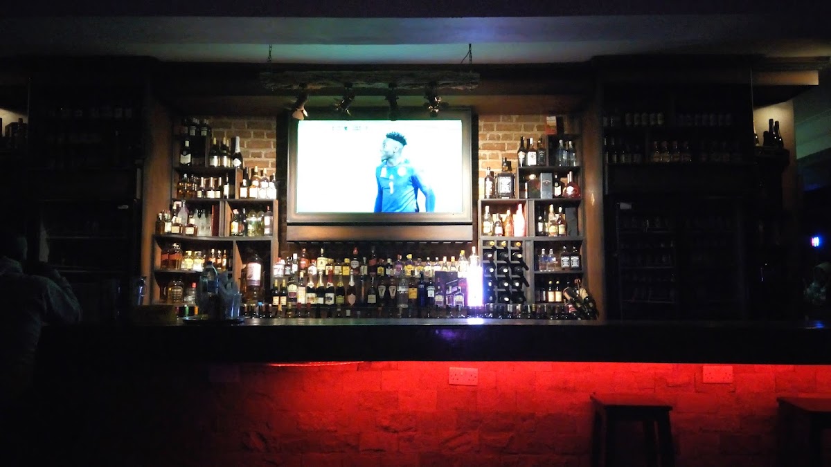 Pestana Open Bar &club