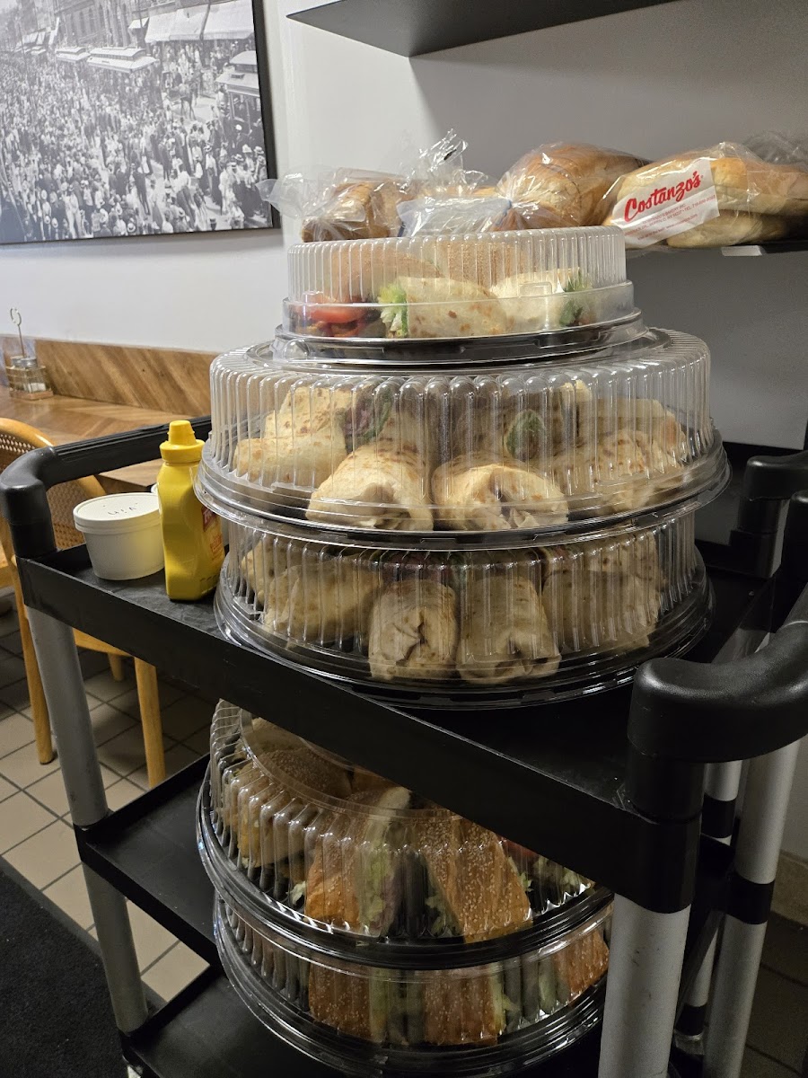 Pete’S Place Food Shop