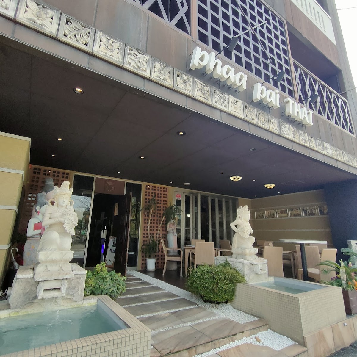 Phaa Pai Thai Meijicho