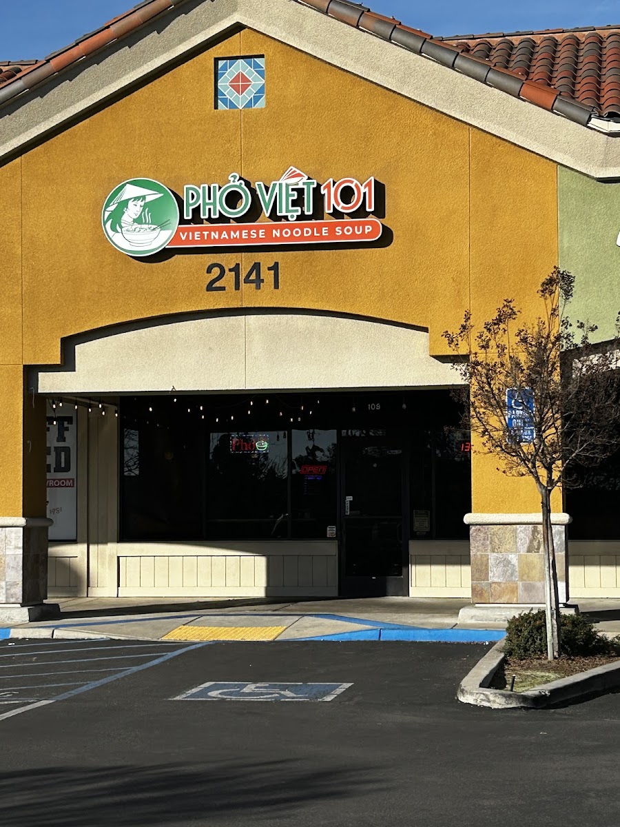 Pho Viet 101
