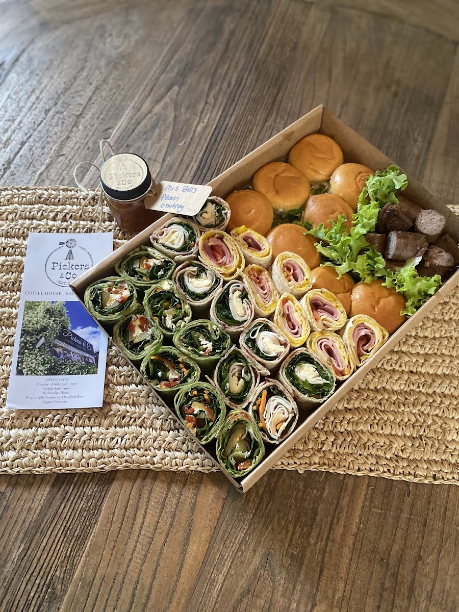 Pickers & Co Photos 2