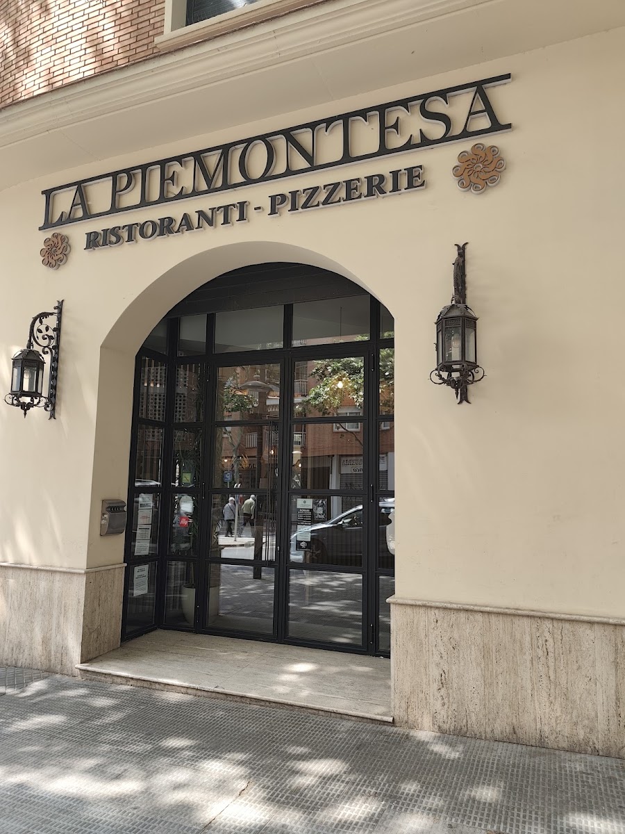 Piemontesa Gourmet Botiga-Ristorante Photos 2