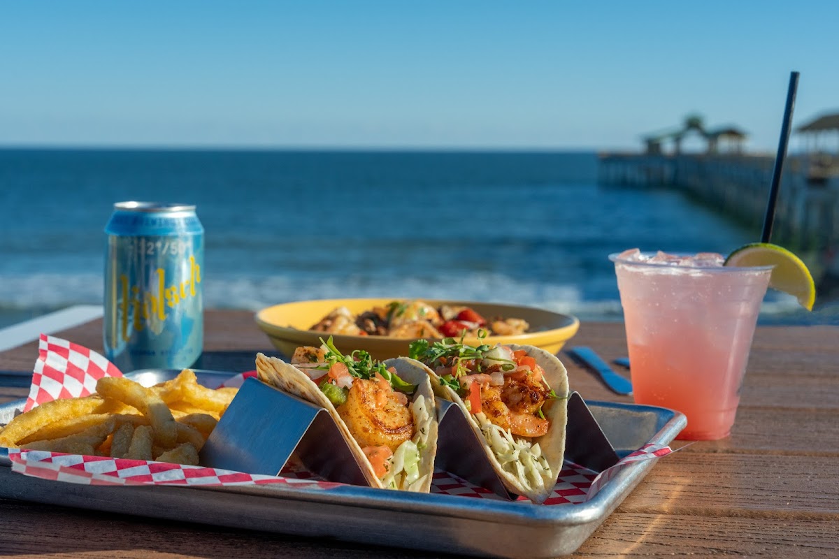 Pier 101 Restaurant & Bar Photos 2