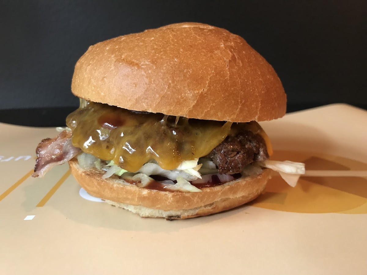 Pills Smash Burger Photos 9