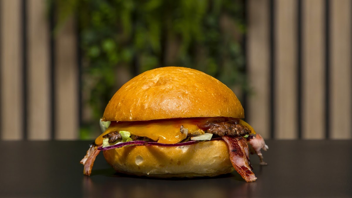 Pills Smash Burger Photos 2