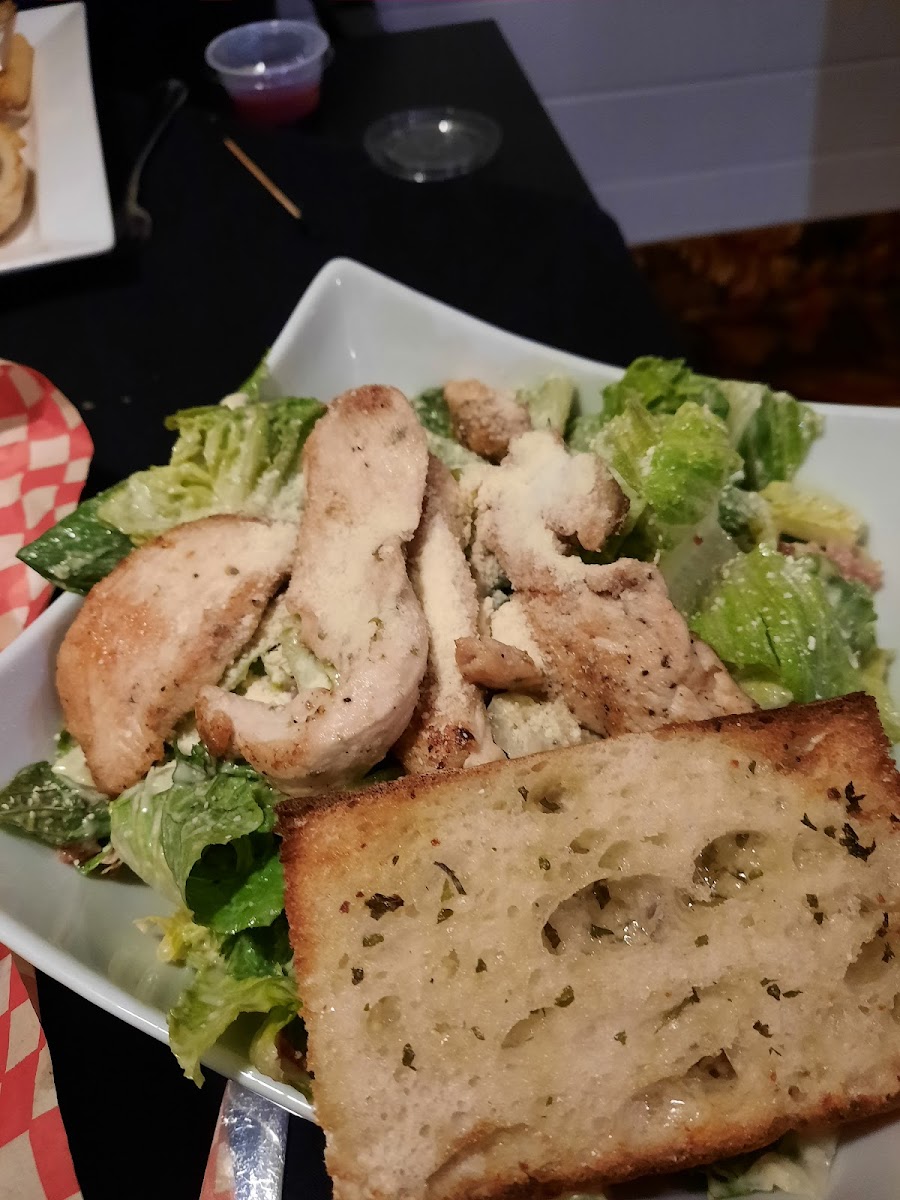 Pinewood Tap & Grill Photos 9