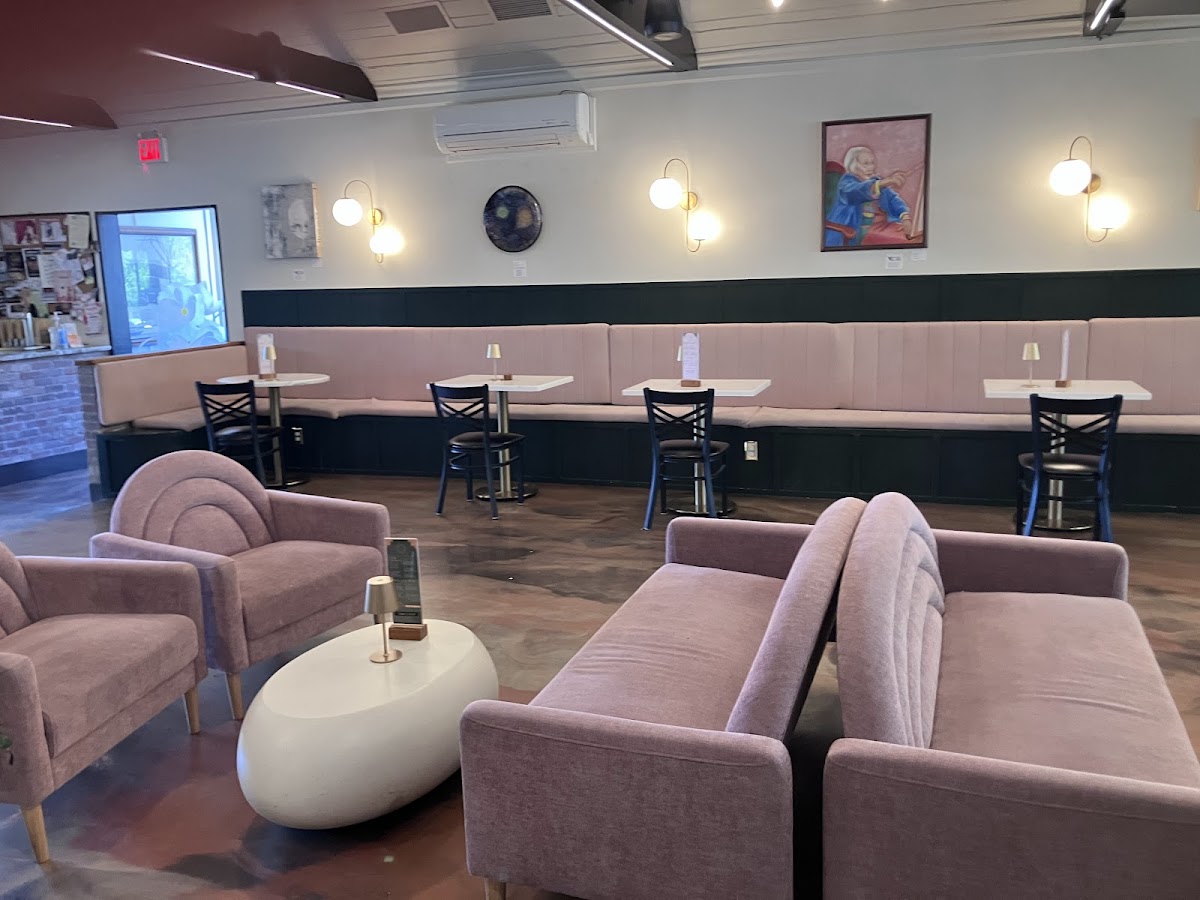 Pipers Tea & Coffee Photos 2