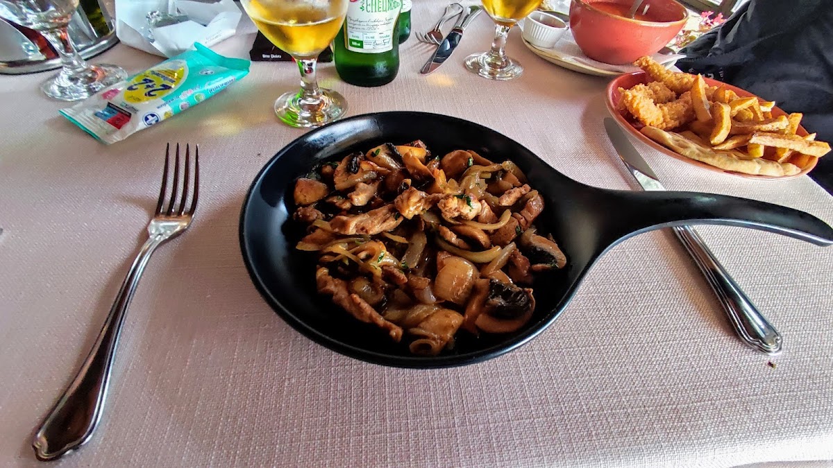 Pizza Alla Napoli Photos 9