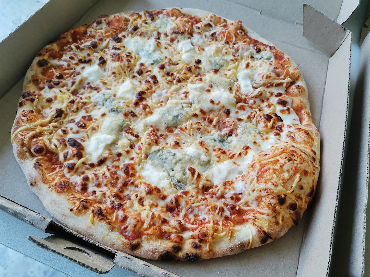 Pizza Artist Photos 9