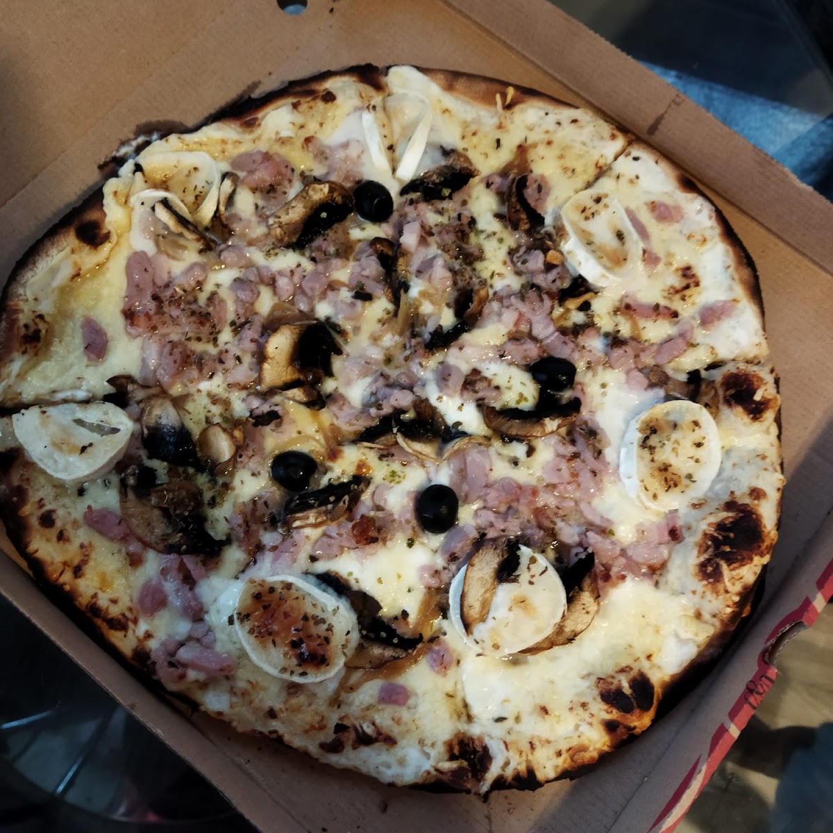 Pizza Chez Nadine Photos 9